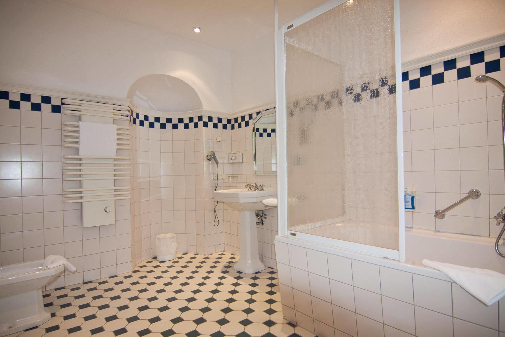 Parkhotel Unter Den Linden Halberstadt Dış mekan fotoğraf