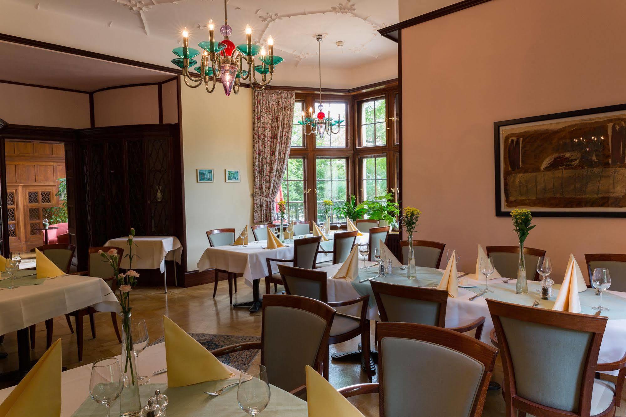 Parkhotel Unter Den Linden Halberstadt Dış mekan fotoğraf