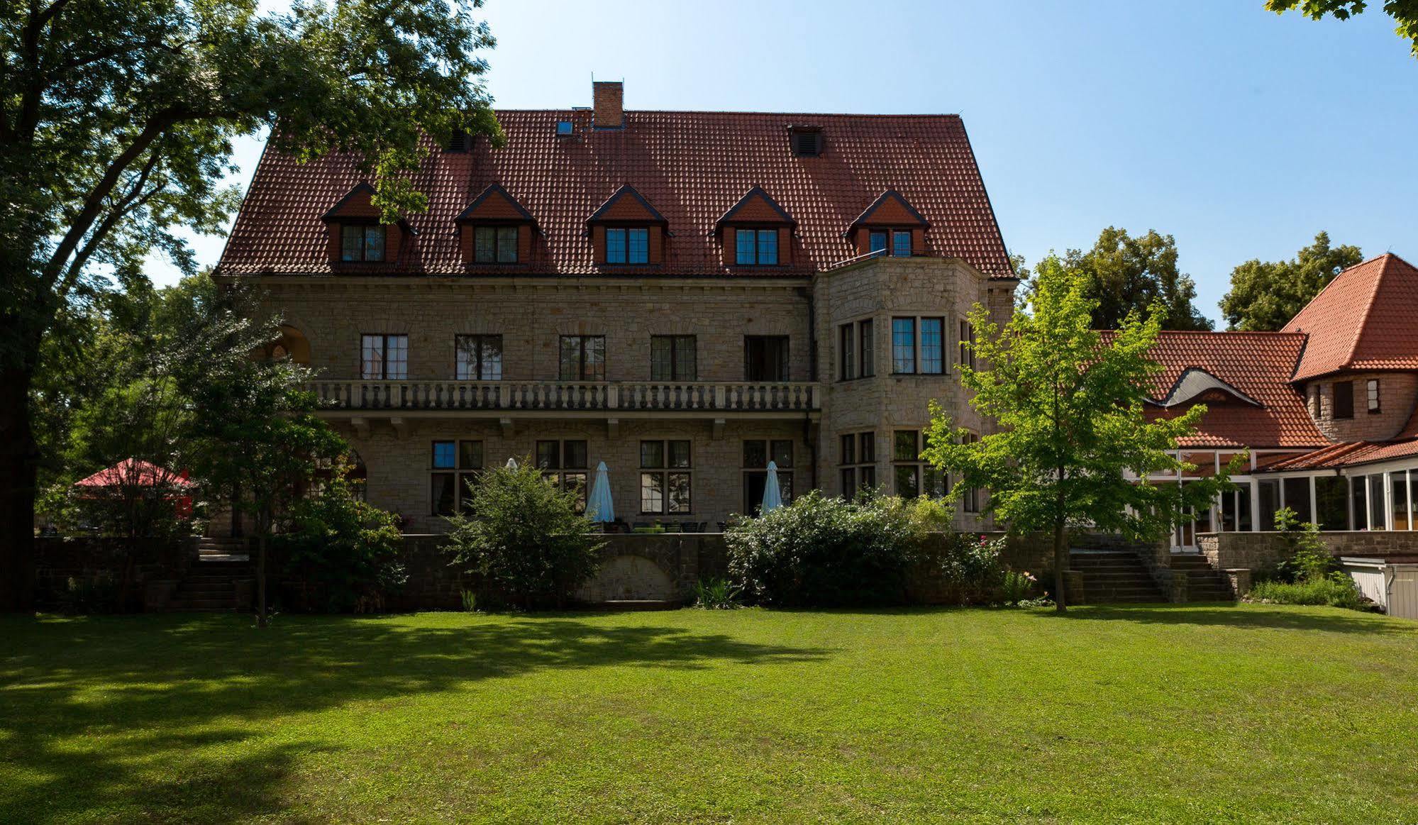 Parkhotel Unter Den Linden Halberstadt Dış mekan fotoğraf
