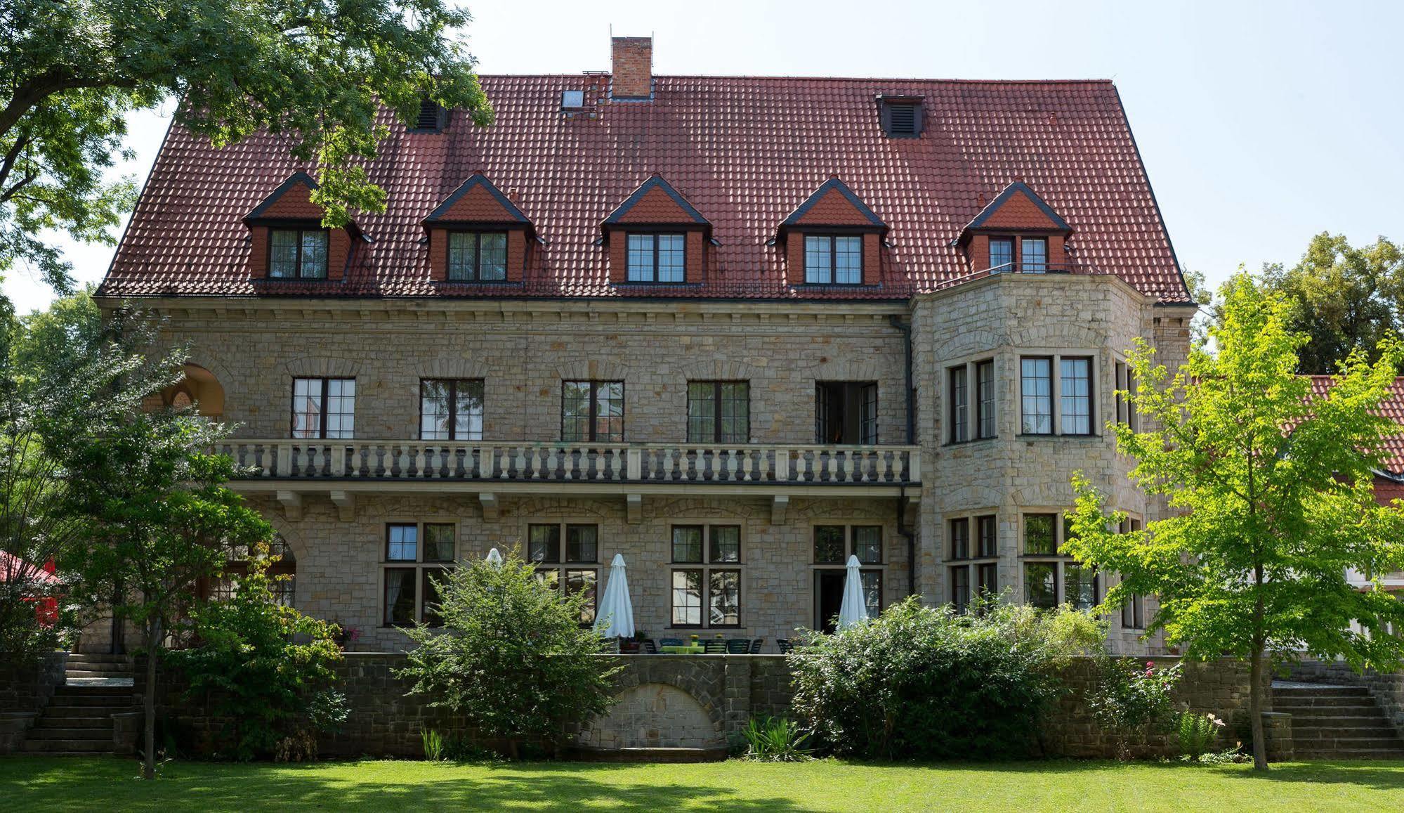 Parkhotel Unter Den Linden Halberstadt Dış mekan fotoğraf